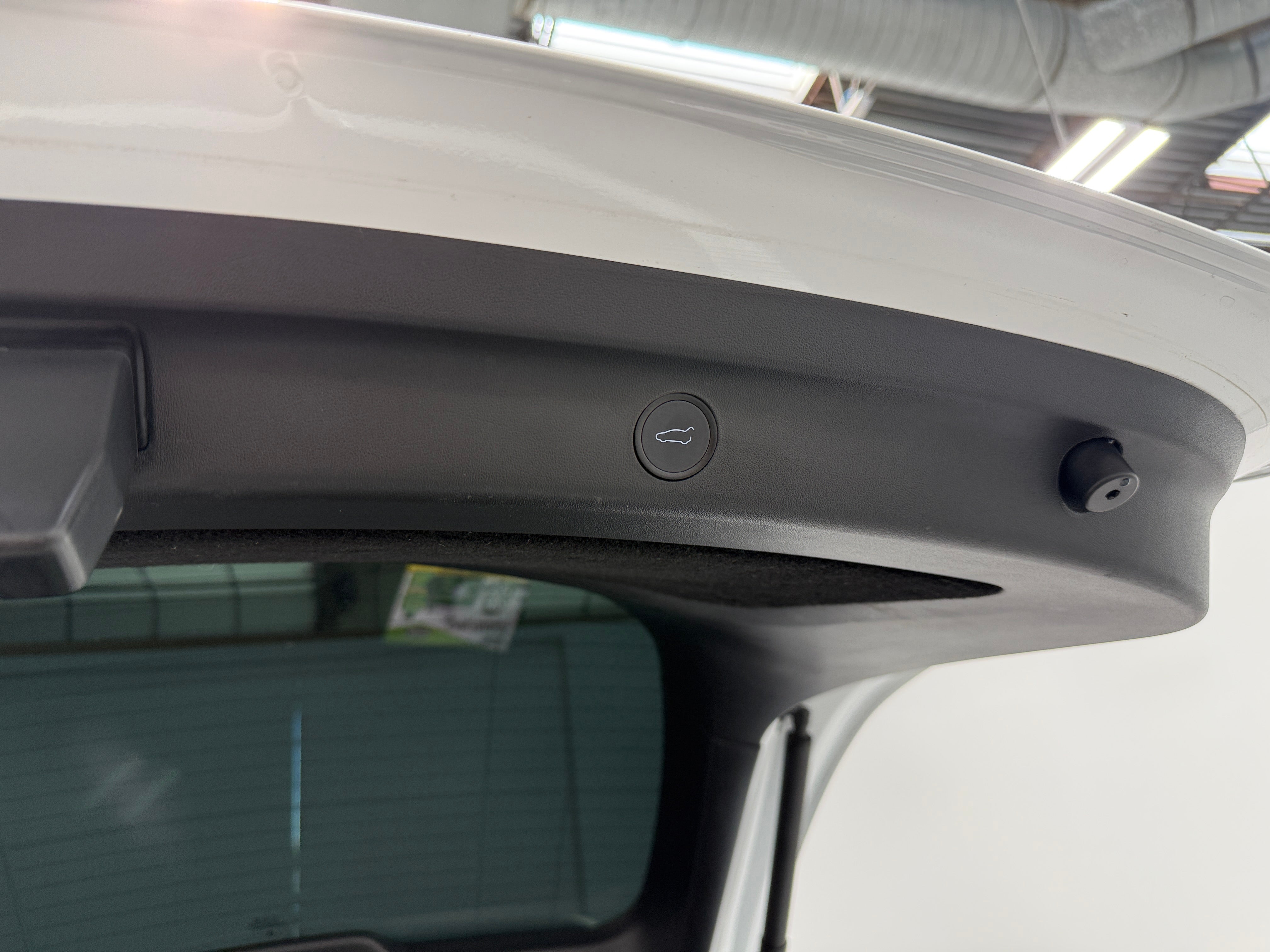 tesla model y 2022 7SAYGDEF5NF405415 image tesla model y 2022 7SAYGDEF5NF405415 image